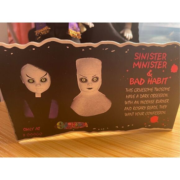 Mezco Living Dead Dolls Sinister Minister & Bad Habit Spencers Exclusive 2000 - Picture 6 of 16